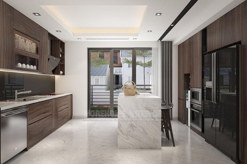 Thiết kế phòng bếp ấn tượng với hệ cửa lớn giúp không gian trở nên thông thoáng. Thiết kế nội thất biệt thự
