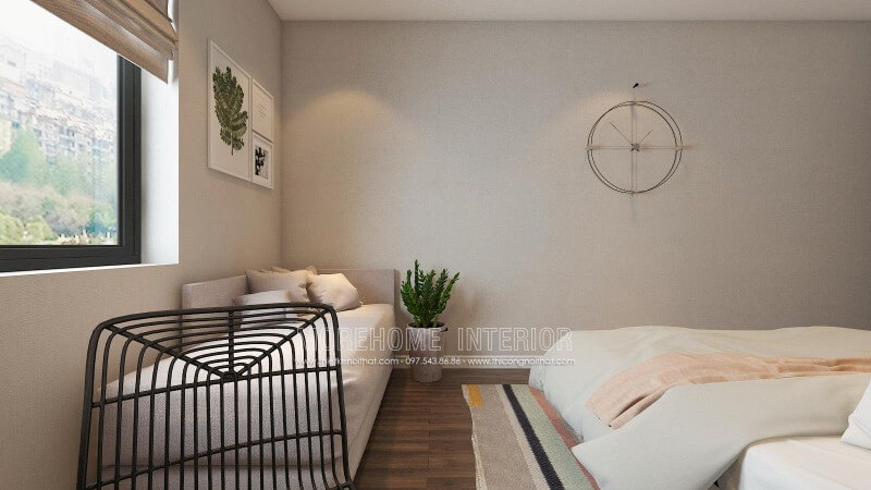 Ghế sofa dài màu ghi đẹp, hiện đại được bố trí ngay tại cửa sổ giúp bạn có thể tận hưởng cảm giác êm ái khi nắm nét đẹp sinh động từ tự nhiên ngay trong phòng ngủ của mình. Thiết kế phòng ngủ nhà phố