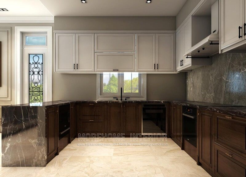 Tủ bếp gỗ tự nhiên hiện đại được thiết kế trong một không gian mở, bao quanh bởi ba mặt tủ bếp và tủ để đồ. Kiểu thiết kế bếp chữ U tạo nên một không gian nấu nướng độc lập, có thể sử dụng linh hoạt.